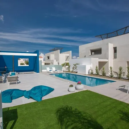 Villa Ocean 11 *